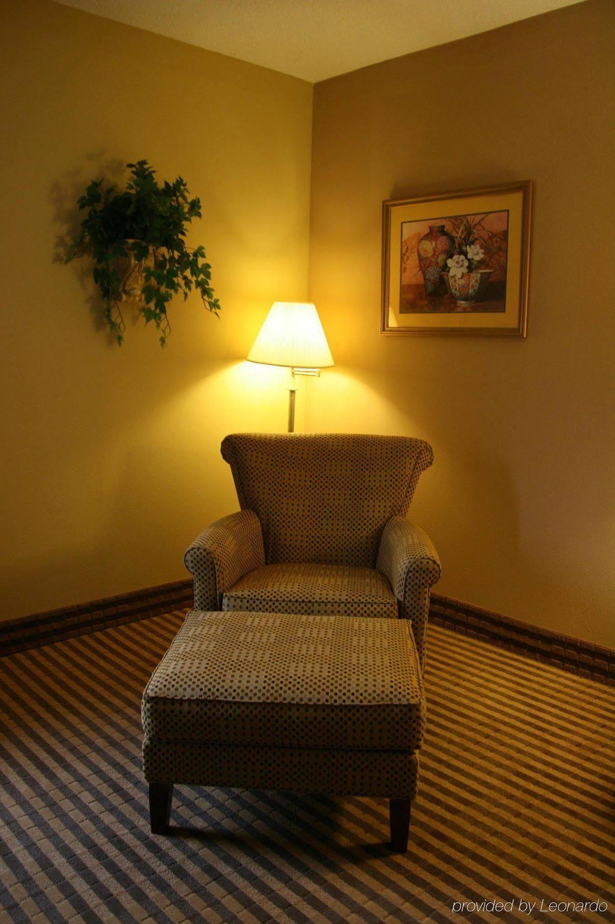 Hampton Inn Morganton Room photo